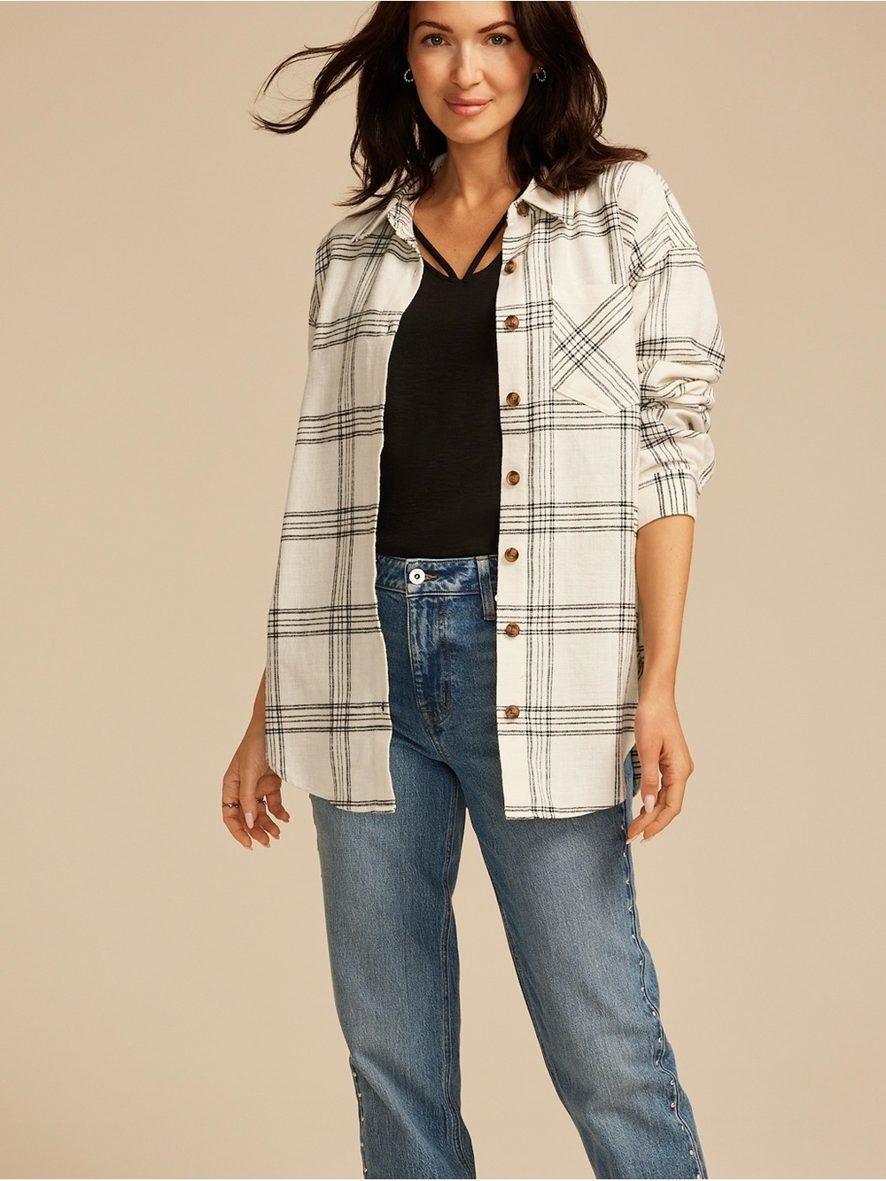 Maurices Cabin Plaid Boyfriend Button Down Shirt White Black Oversized Medium